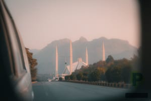 مفاوضات صندوق النقد الدولي تتقدم، لكن ما الثمن الذي سيدفعه المواطن الباكستاني لضمان الاستقرار المالي؟