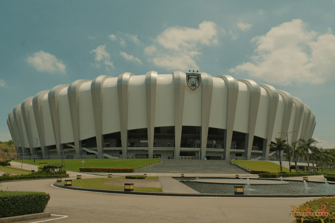 PSL 11 Infinity Trophy Tour Ignites Karachi Ahead of 2026 Season