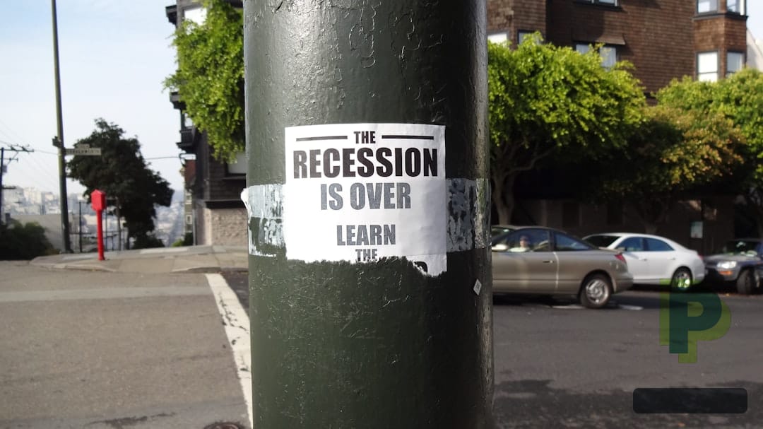 سینیٹ میں 700 ملین روپے کی بچت کے وسیع اقدامات، مگر یہ قومی معیشت پر کتنا بڑا بوجھ کم کریں گے؟