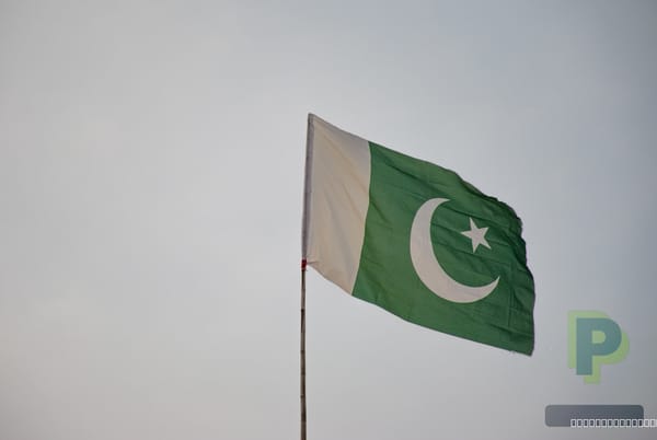 پاکستان میں طوفانی بارشوں اور آندھی سے 18 ہلاکتیں، کیا موسمیاتی تبدیلیوں کا یہ نیا دور ہے؟