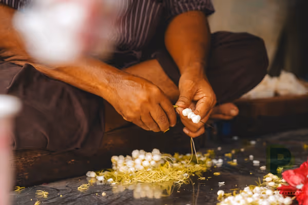 عید سے قبل سونے کی قیمت ۵ لاکھ روپے سے کم، کیا یہ گراوٹ پاکستانی خریداروں کے لیے ایک نیا موقع ہے؟